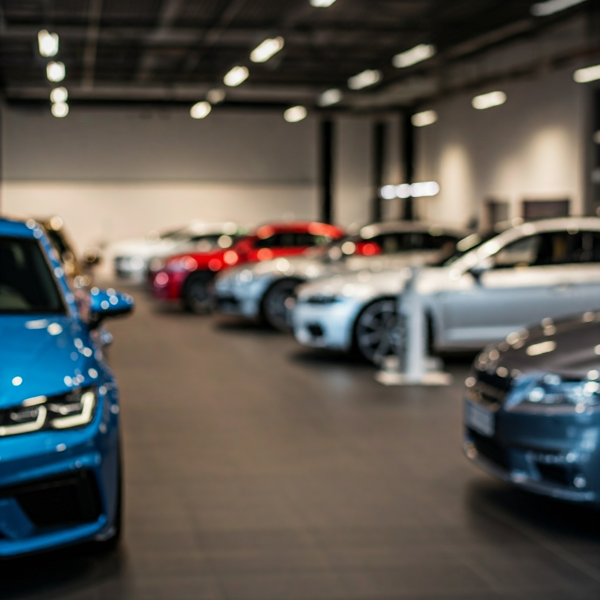 Read more about the article Handling Car Leasing vs. Buying Questions: A Guide for Sales Teams